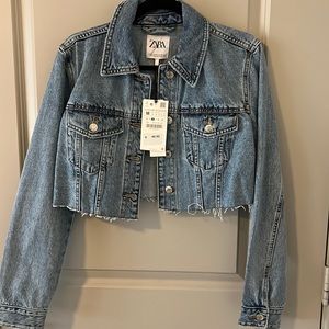 *NWT* Zara cropped blue denim jacket - size Medium!